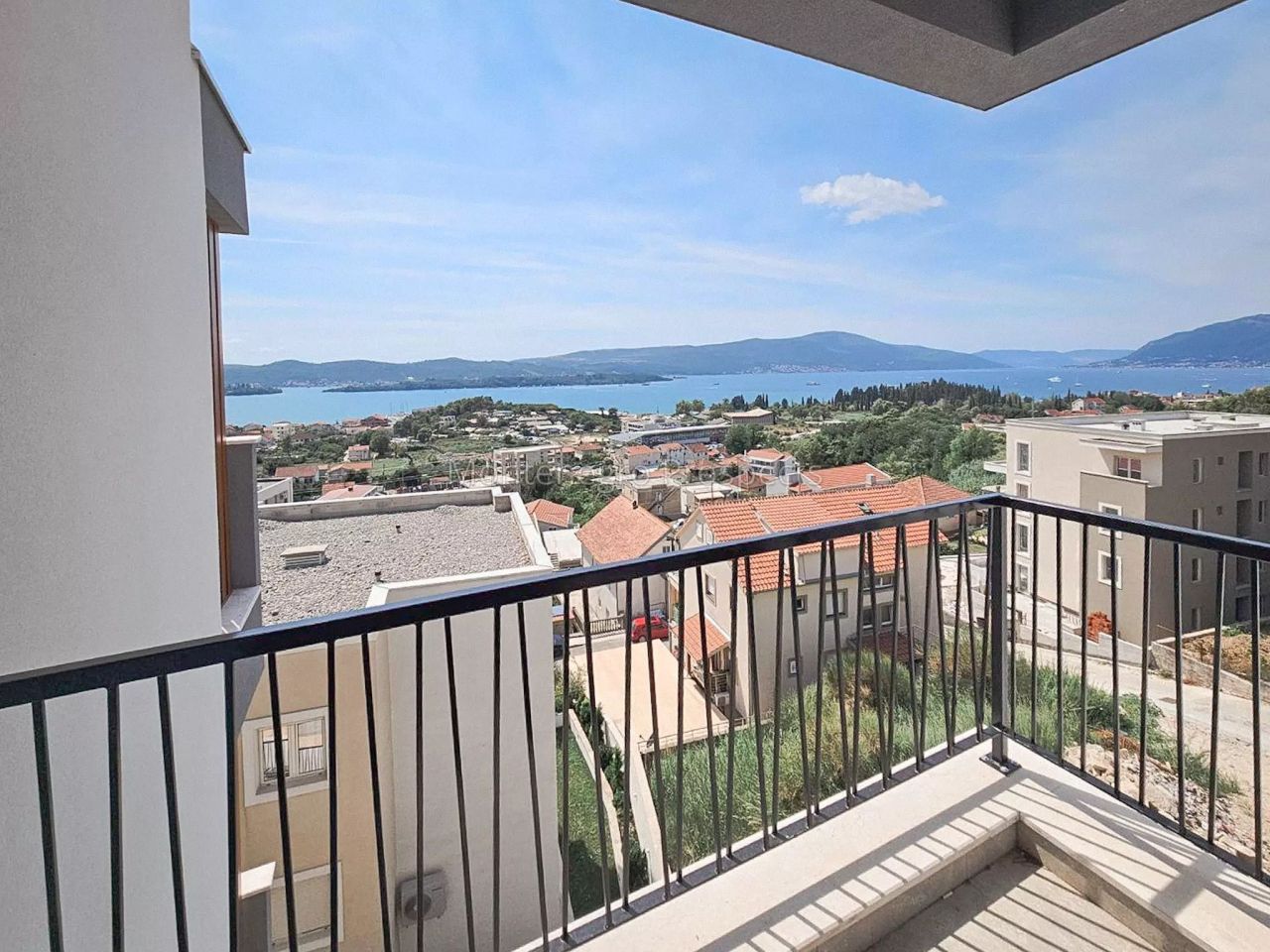 Flat in Tivat, Montenegro, 64 m² - picture 5