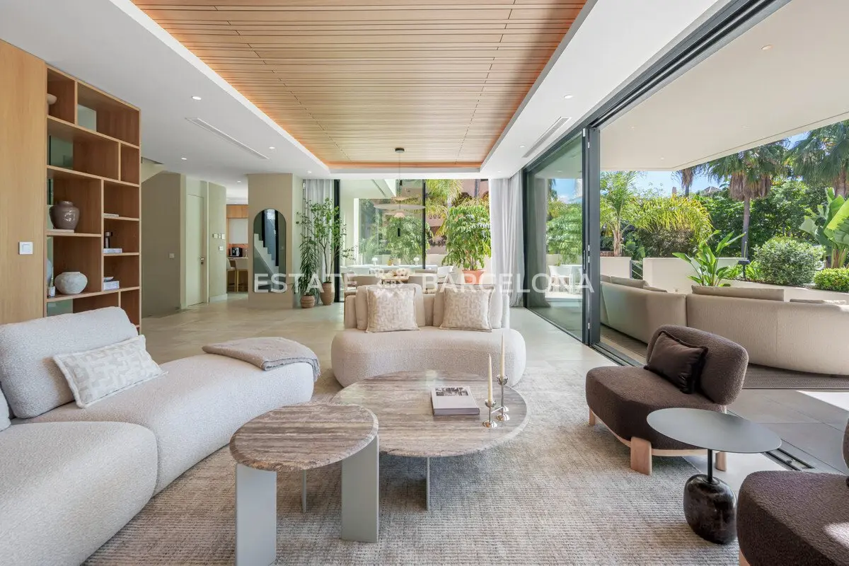Villa en San Pedro de Alcantara, España, 403 m² - imagen 5