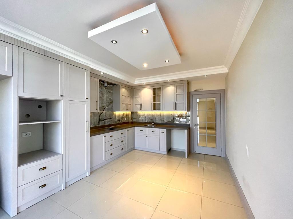Piso en Alanya, Turquia, 220 m² - imagen 1