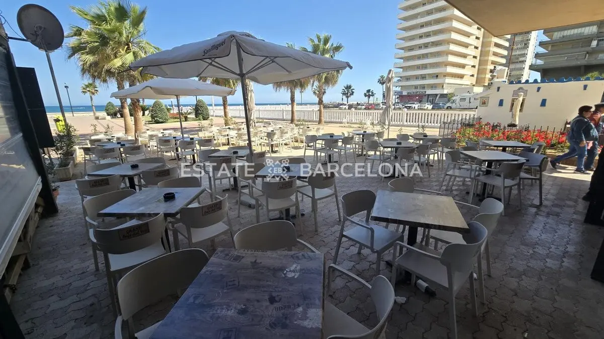 Cafetería, restaurante en Fuengirola, España, 309 m² - imagen 4