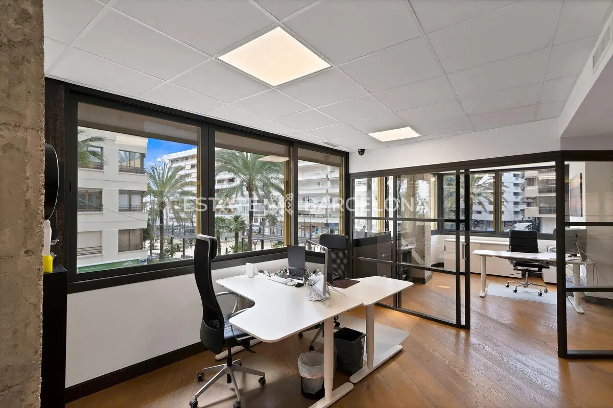Oficina en Marbella, España, 218 m² - imagen 9