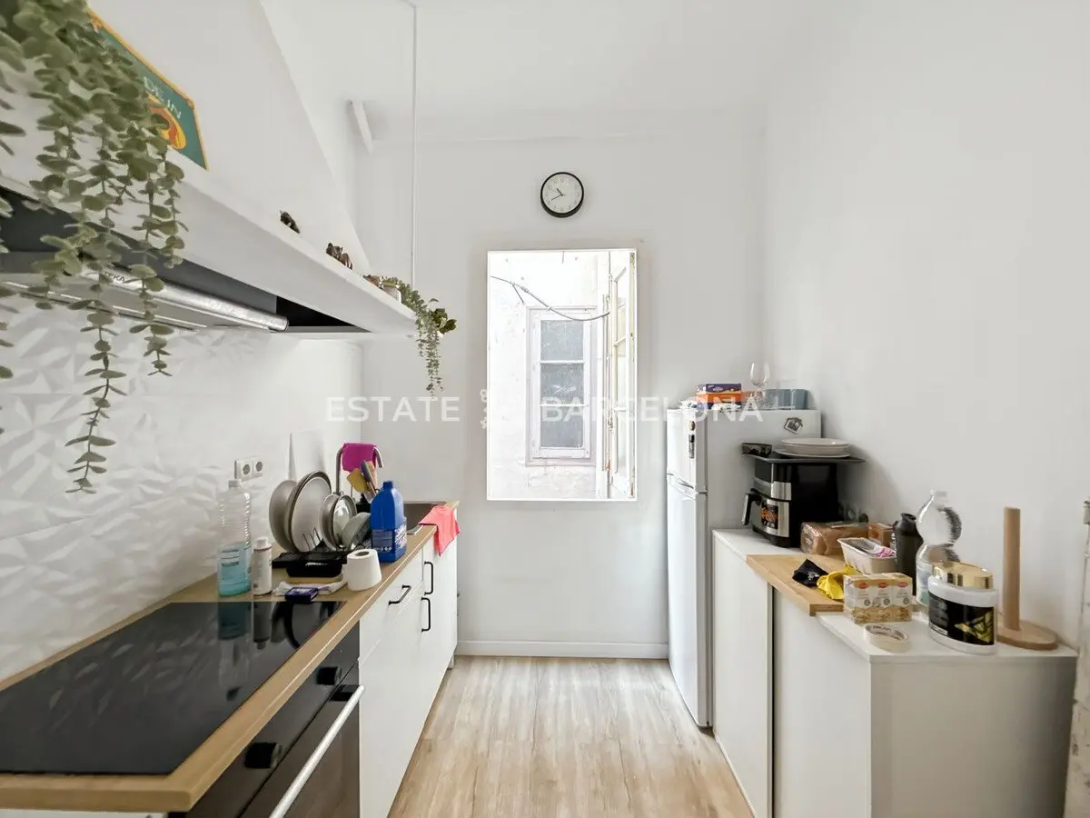 Commercial apartment building in Malaga, Spain, 1 145 m² - picture 11