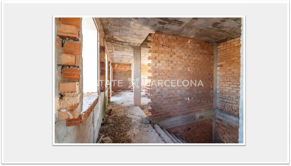 Commercial apartment building in Malaga, Spain, 835 m² - picture 7