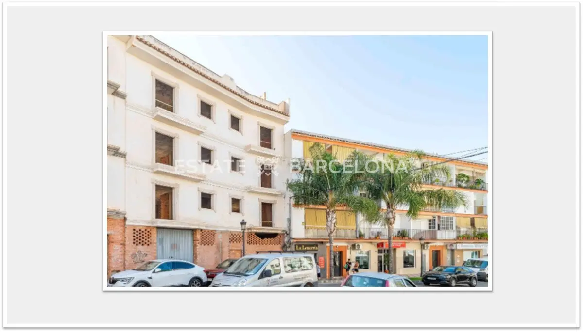 Commercial apartment building in Malaga, Spain, 835 m² - picture 13