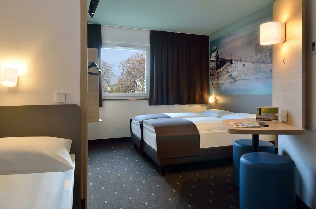 Hôtel à Coblence, Allemagne, 4 000 m² - image 1