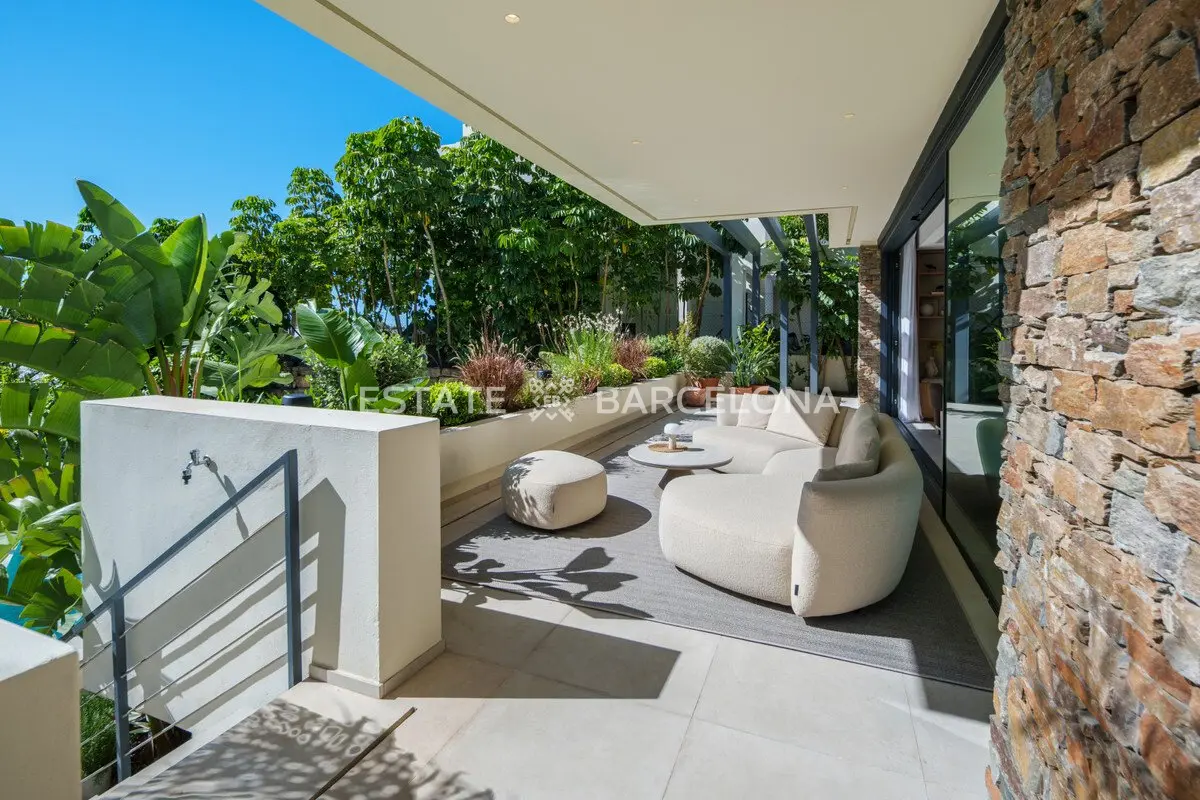 Villa en Estepona, España, 403 m² - imagen 4