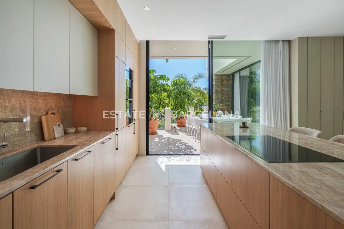 Villa en Estepona, España, 403 m² - imagen 14