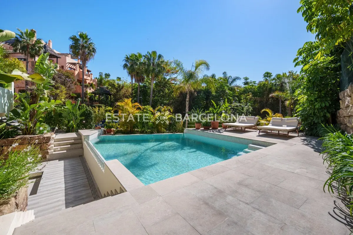 Villa en Estepona, España, 403 m² - imagen 11