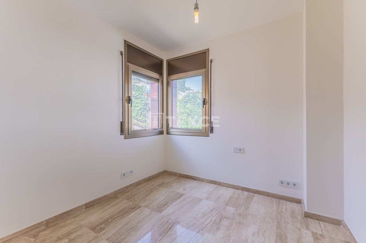 Villa a Mataró, Spagna, 551 m² - foto 12