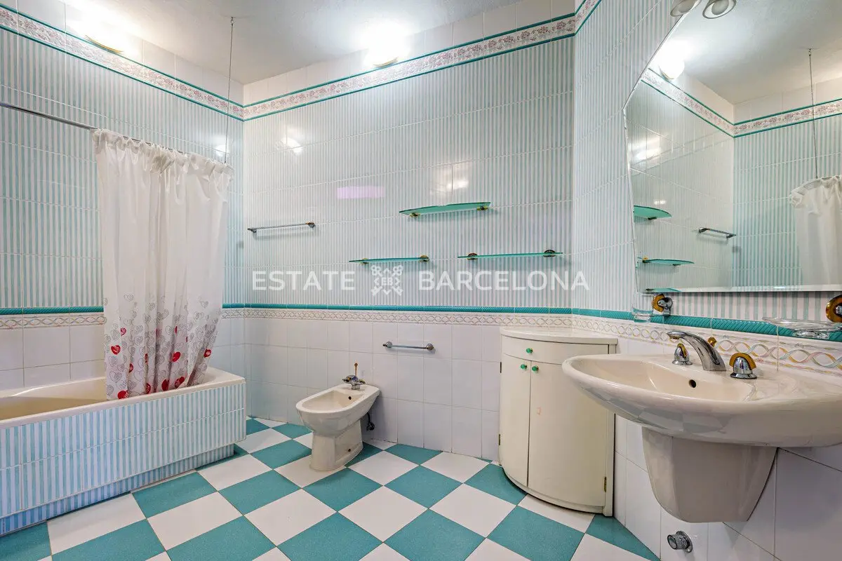 Inversión en Benalmádena, España, 3 110 m² - imagen 10