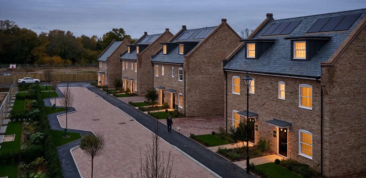 Haus in Surrey, Großbritannien, 1 283 m² - Foto 8