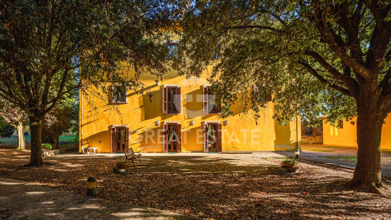 Villa in Assisi, Italy, 566.4 m² - picture 3