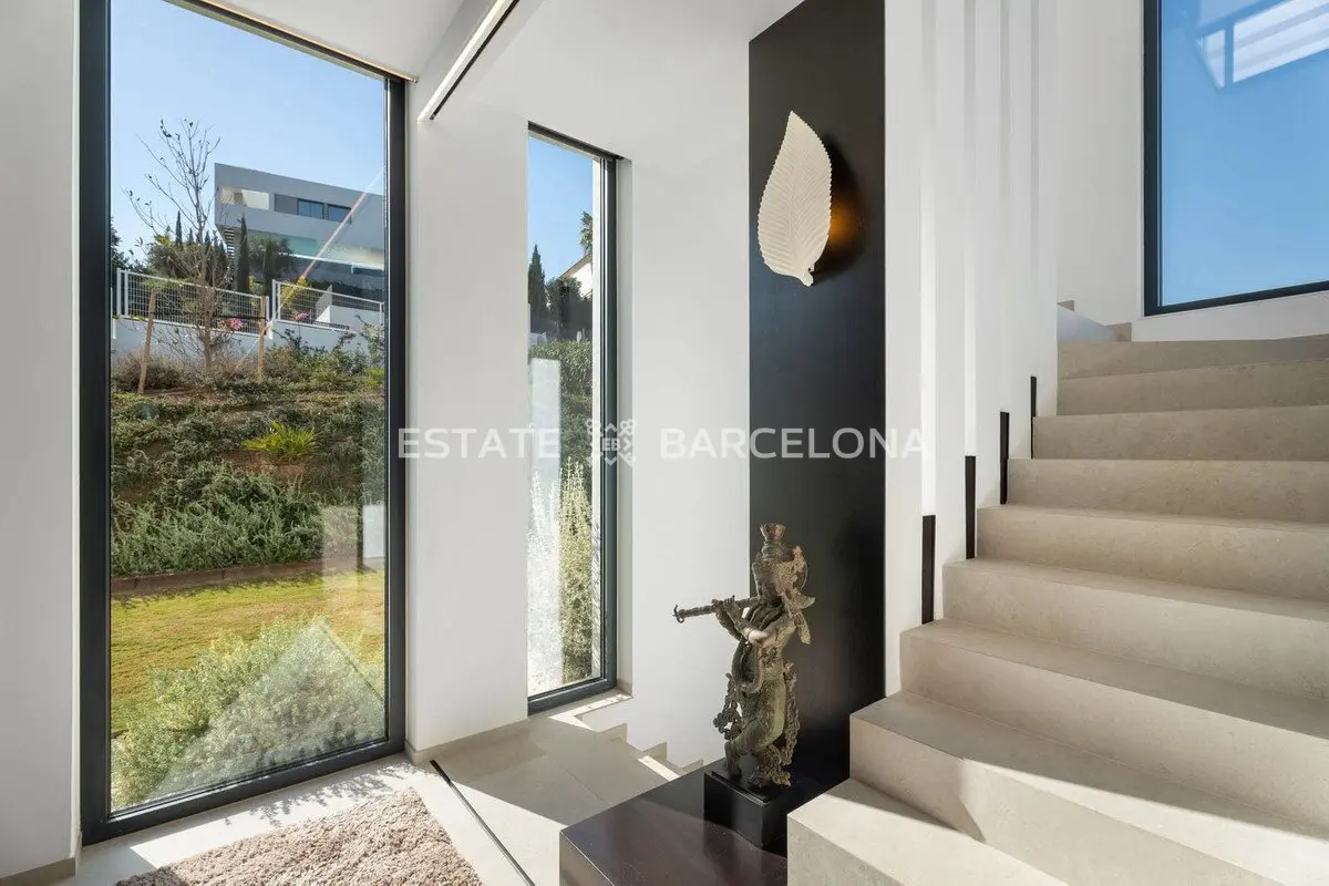 Villa in Fuengirola, Spain, 552 m² - picture 14