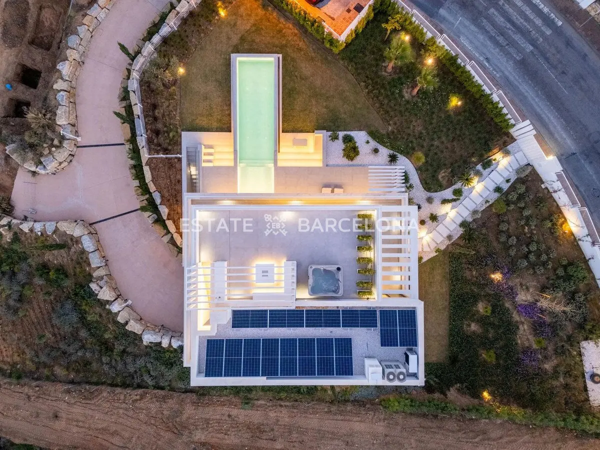 Villa in Fuengirola, Spain, 552 m² - picture 6