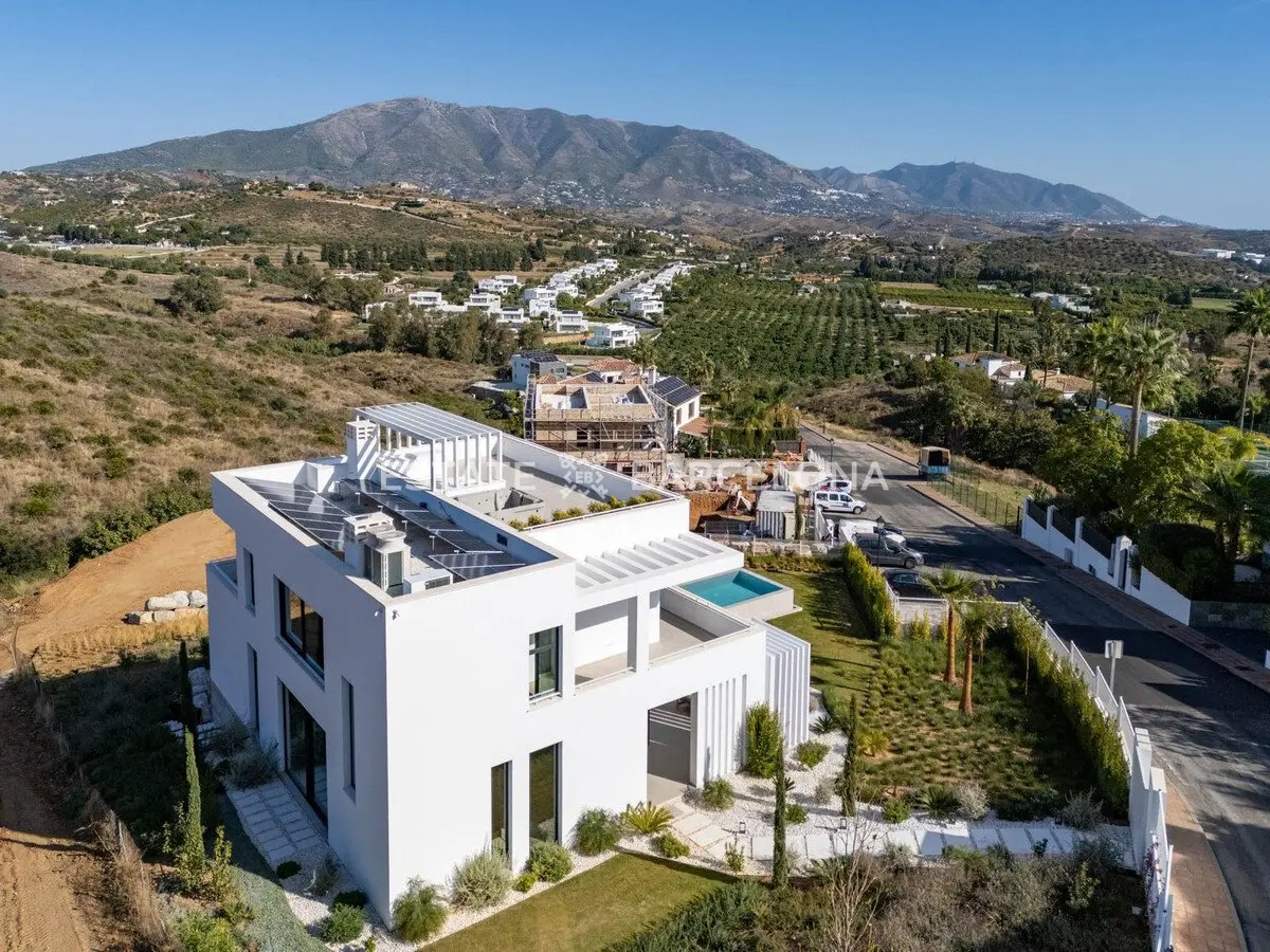 Villa in Fuengirola, Spain, 552 m² - picture 17