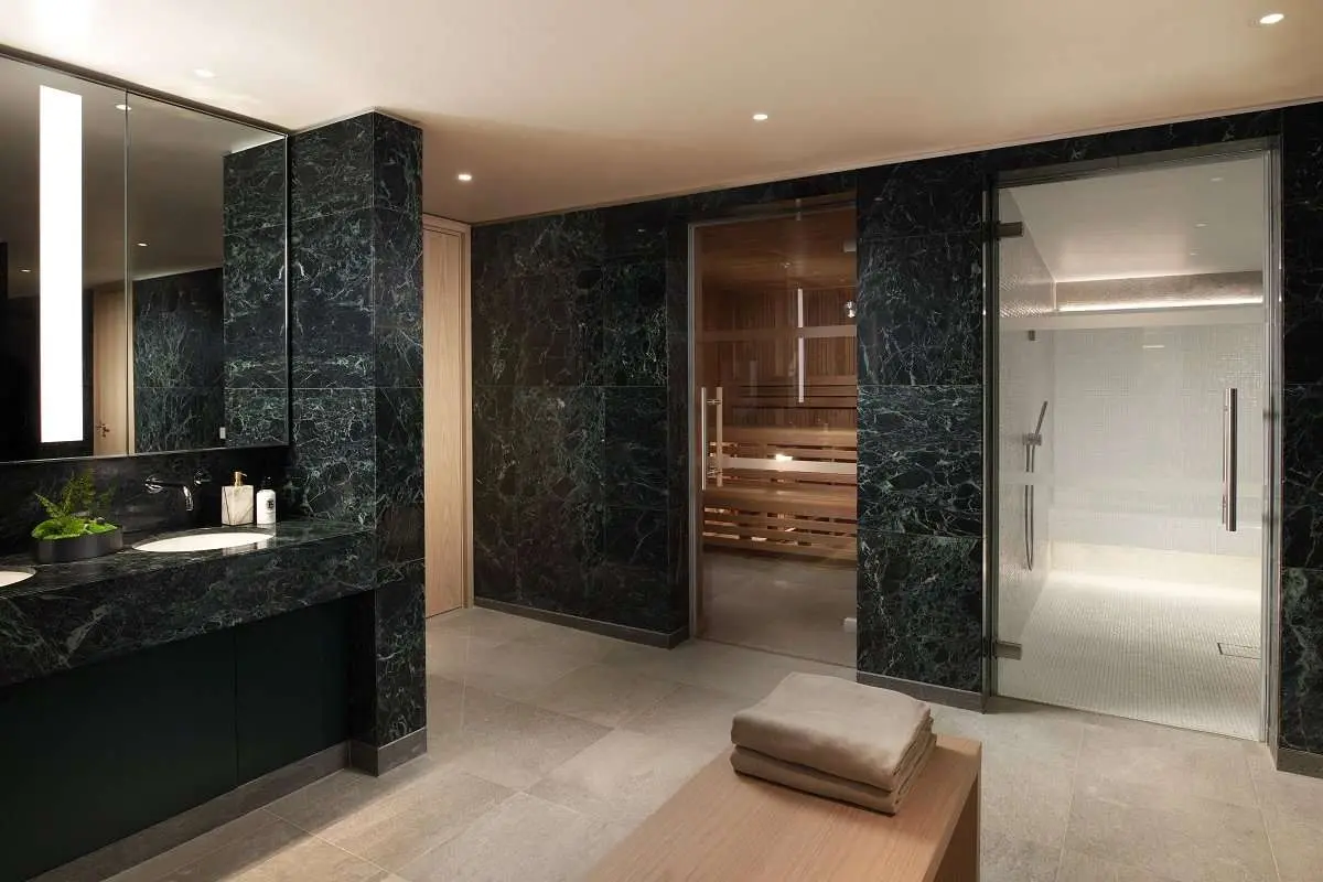 Apartment in Liverpool, United Kingdom, 1 632 m² - picture 15