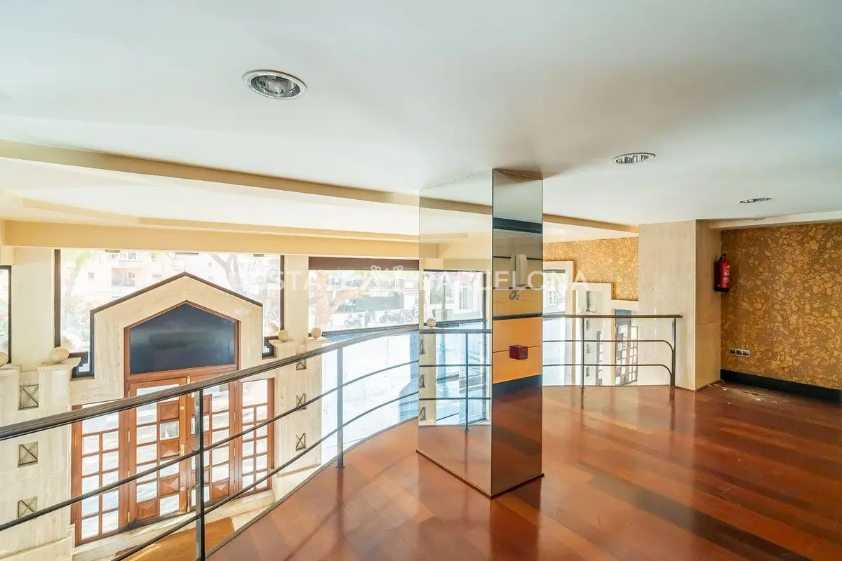 Oficina en Marbella, España, 380 m² - imagen 8