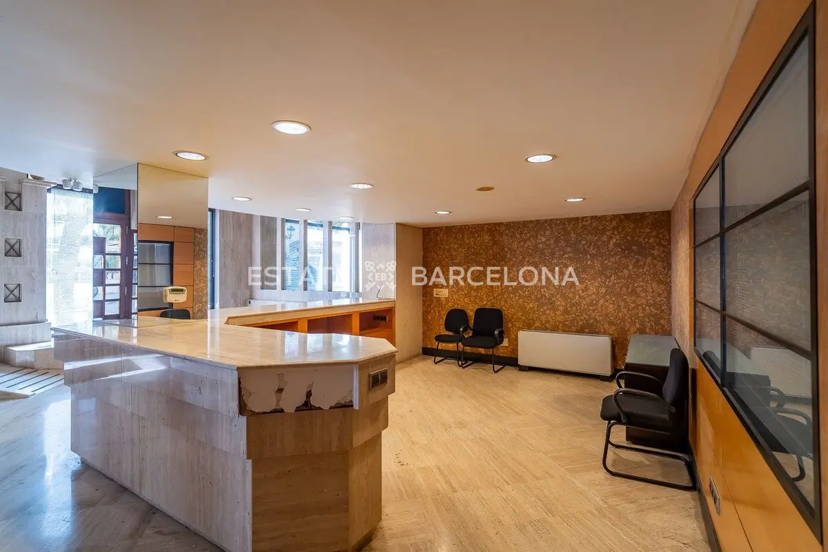 Oficina en Marbella, España, 380 m² - imagen 16
