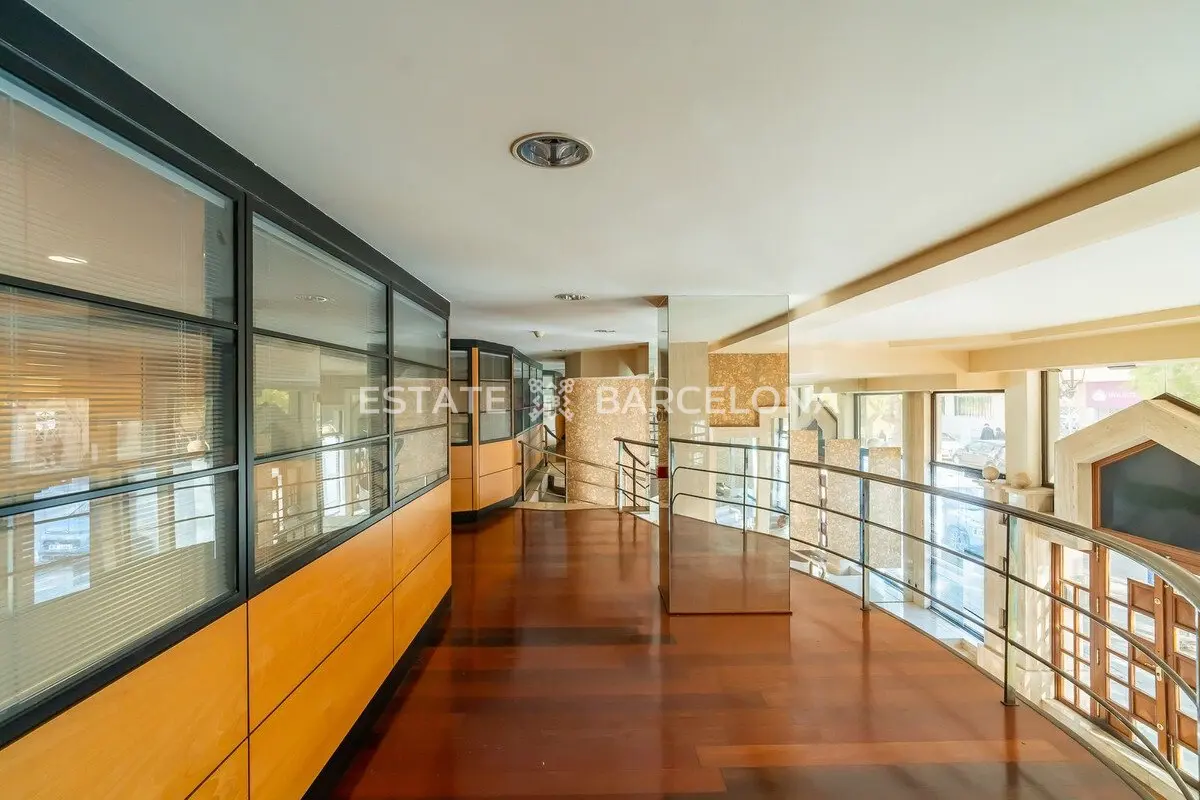 Oficina en Marbella, España, 380 m² - imagen 13