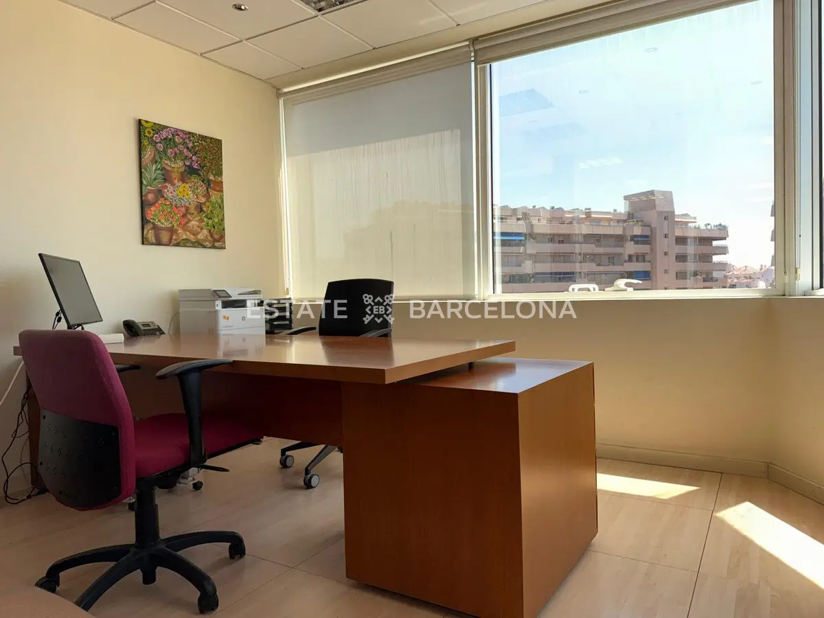 Oficina en Marbella, España, 134 m² - imagen 11