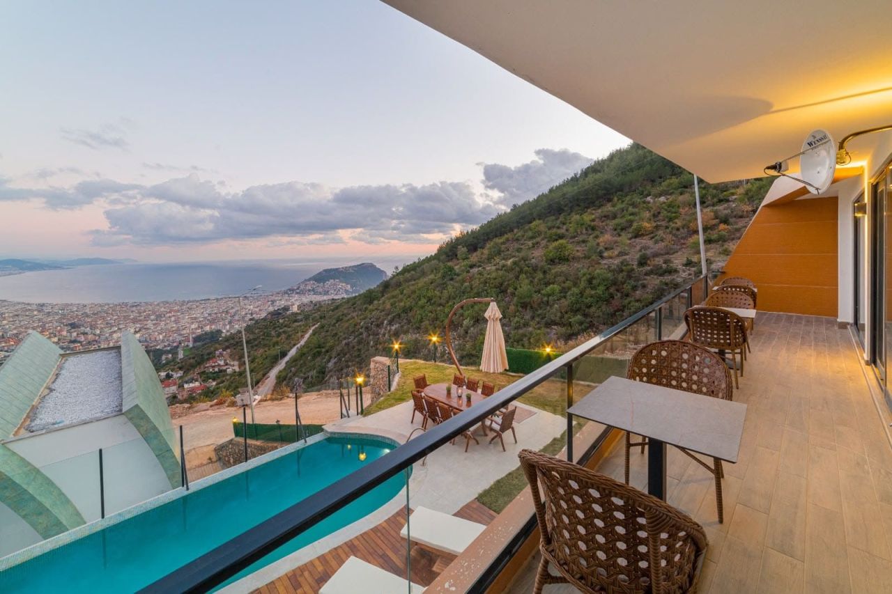 Villa a Alanya, Turchia, 400 m² - foto 13