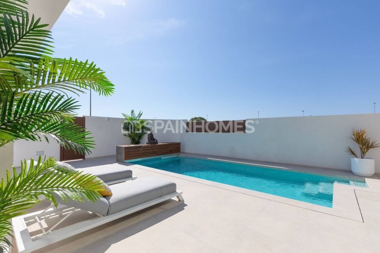 Villa à Los Alcázares, Espagne, 114 m² - image 4