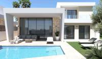 Villa for 700 000 euro in Torrevieja, Spain