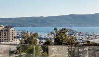 Penthouse für 1 795 000 euro in Tivat, Montenegro