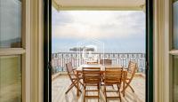 Apartment für 495 000 euro in Sveti Stefan, Montenegro