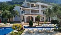 Hotel for 1 400 000 euro in Petrovac, Montenegro