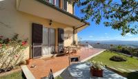 Townhouse for 420 000 euro in Italy
