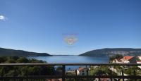 Appartamento per 225 000 euro a Herceg-Novi, Montenegro