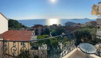Appartamenti per 335 000 euro a Sveti Stefan, Montenegro