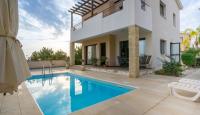 Villa per 430 000 euro a Paphos, Cipro