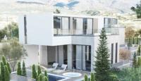 Villa per 750 000 euro a Tirana, Albania