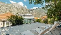Appartamento per 545 000 euro a Muo, Montenegro
