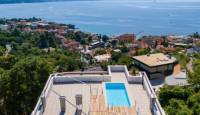 Flat for 685 200 euro in Opatija, Croatia