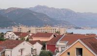 Flat for 181 000 euro in Bijela, Montenegro