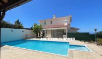 Villa per 600 000 euro a Paphos, Cipro