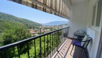 Haus für 680 000 euro in Herceg-Novi, Montenegro