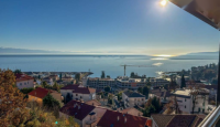 Wohnung für 530 000 euro in Opatija, Kroatien