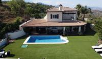 Villa per 875 000 euro a Marbella, Spagna