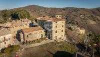Casa per 1 200 000 euro a Umbertide, Italia