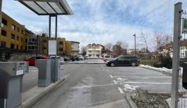 Gewerbeimmobilien für 3 150 000 euro in Ljubljana, Slowenien