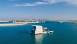 Villa for 5 105 000 euro in United Arab Emirates