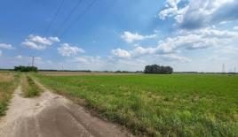 Land for 11 964 548 euro in Hungary