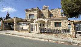 Villa per 3 300 000 euro a Paphos, Cipro