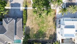 Grundstück für 932 358 euro in Miami, USA
