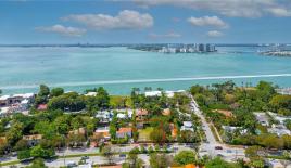 Grundstück für 1 123 068 euro in Miami, USA