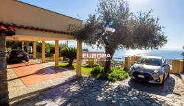 Villa für 1 200 000 euro in San Remo, Italien